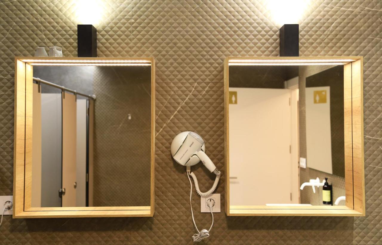 Uri Hostel Bilbao Rooms Bbi00060 Self Check In מראה חיצוני תמונה